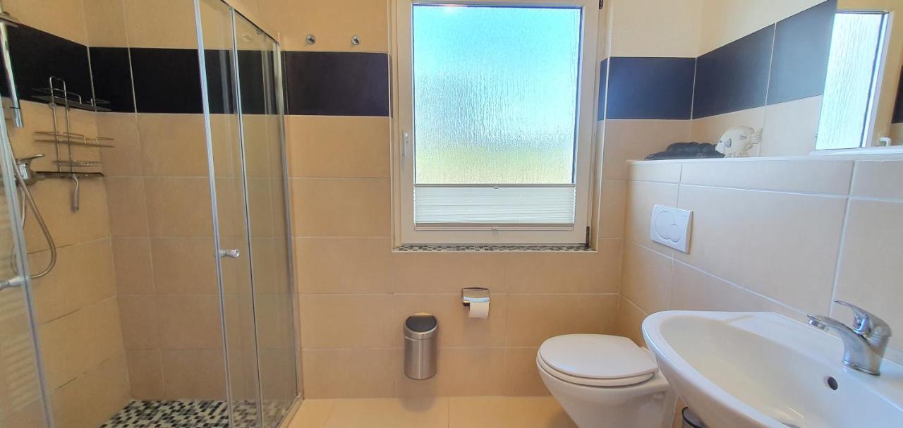 Pension Zum Riedensee Bastorf Екстериор снимка