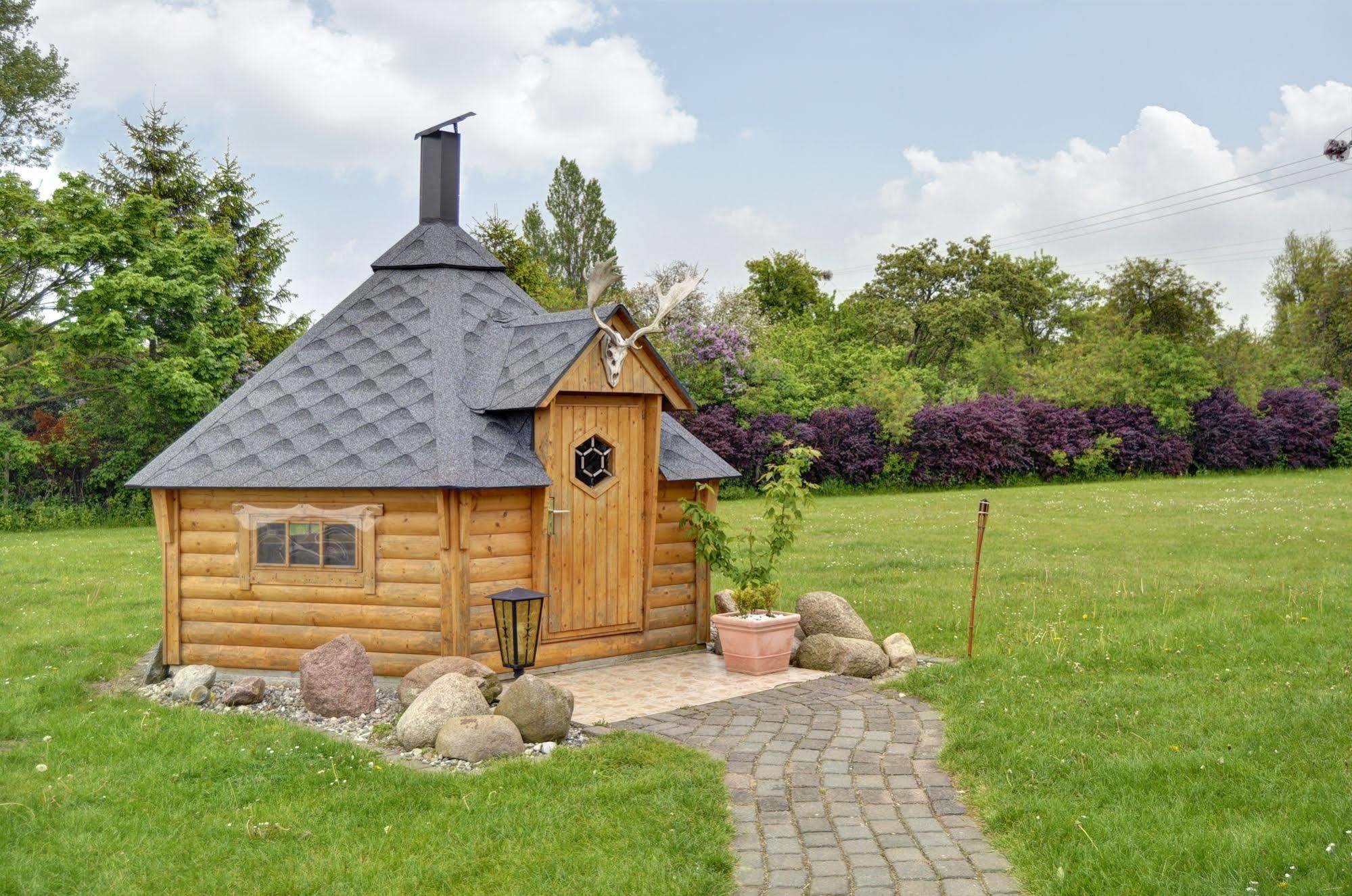 Pension Zum Riedensee Bastorf Екстериор снимка